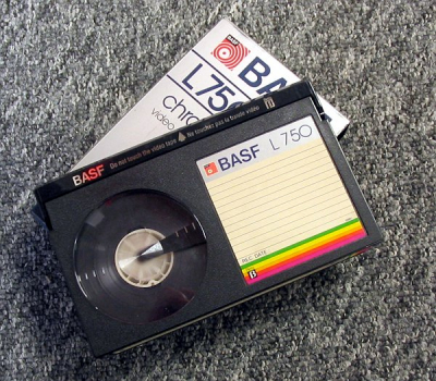 Betamax_cassette.jpg